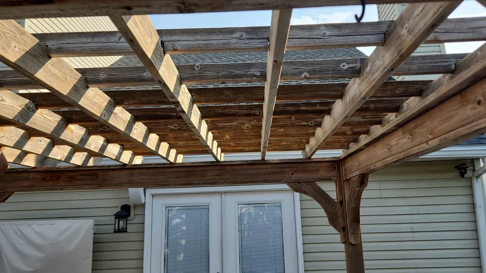 Custom lawn care service in Plumsteadville, PA - Natareno Landscaping