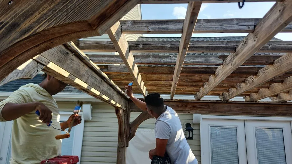 Trusted yard cleanup service with custom design in Plumsteadville, PA by Natareno Landscaping