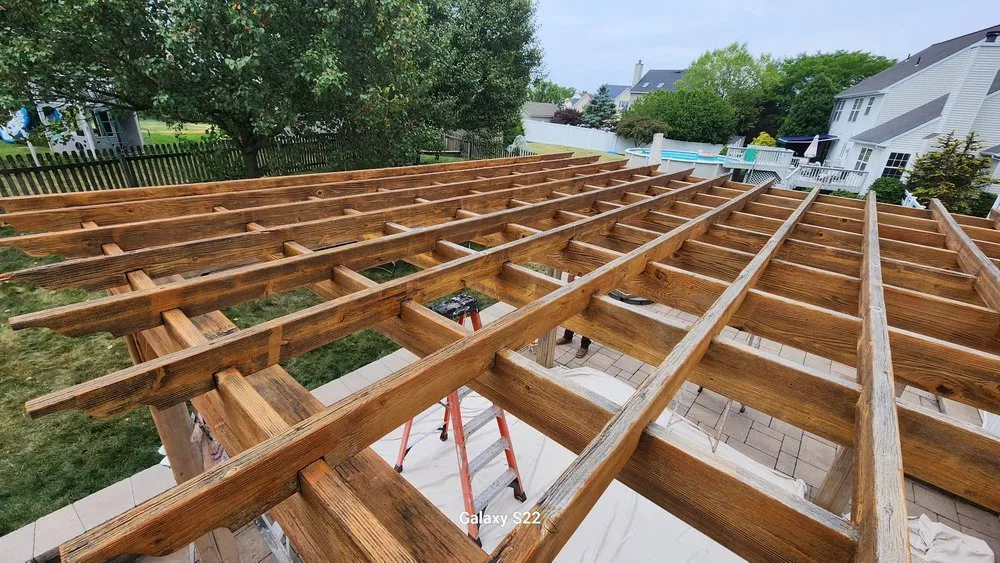 Trusted yard cleanup service for year-round maintenance across Plumsteadville, PA - Natareno Landscaping