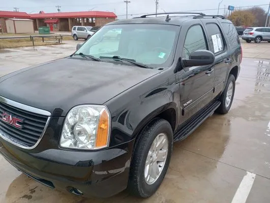 Nate's Lawncare Logo