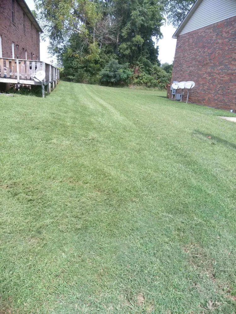 Top-rated landscape design experts serving Clarksville, TN - Nate's Mowing