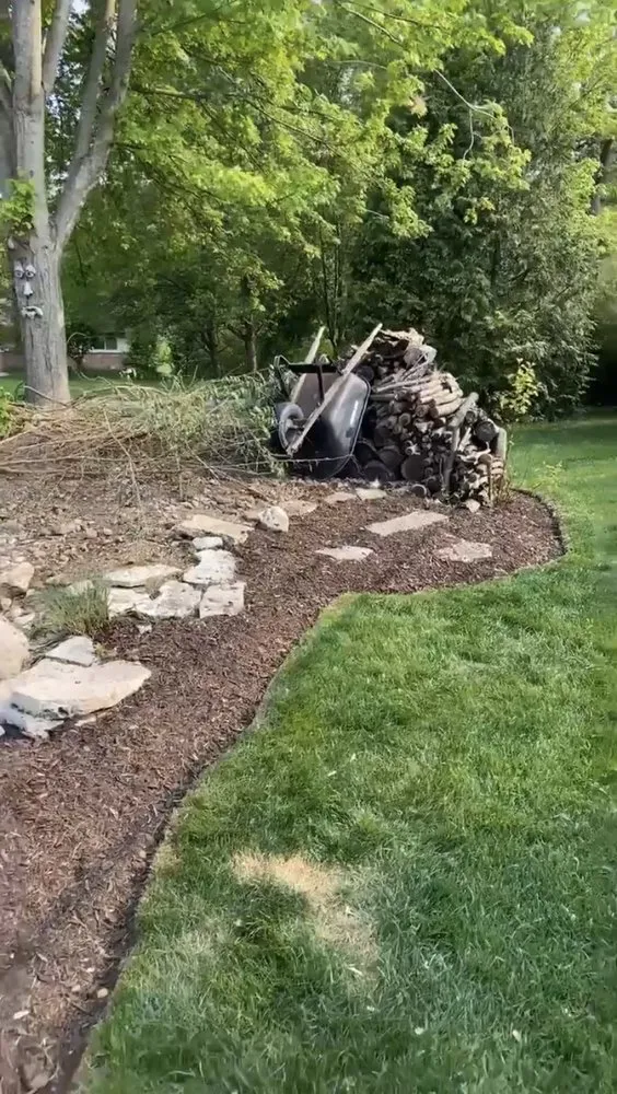 Professional yard cleanup service for residential properties in Algonquin, IL by Nate’s Quality Lawn Care Services