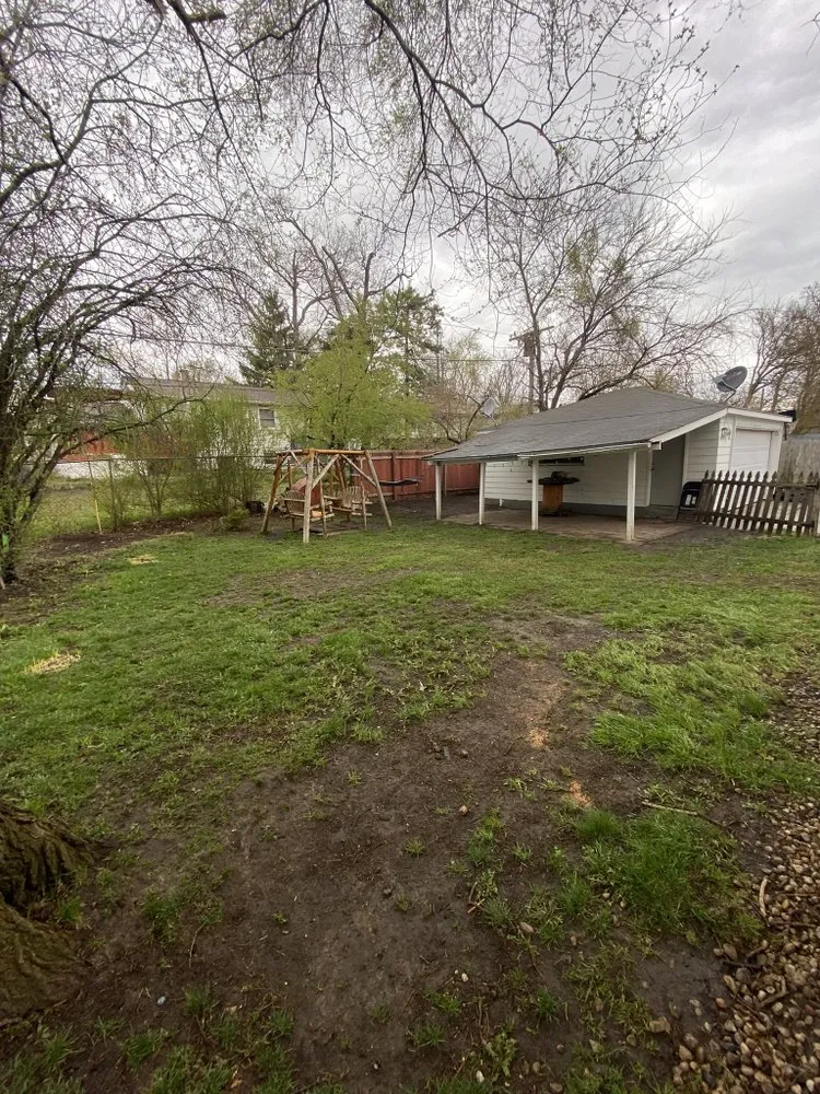 Trusted lawn mowing service in Algonquin, IL - Nate’s Quality Lawn Care Services