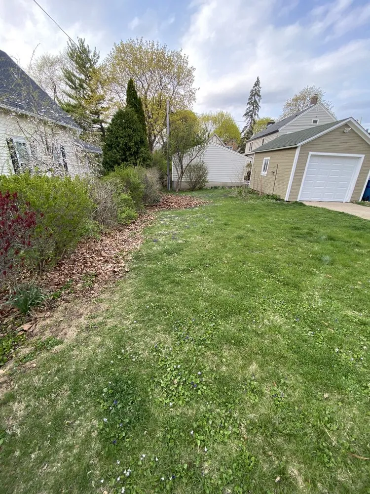 Professional landscape design experts serving Algonquin, IL - Nate’s Quality Lawn Care Services