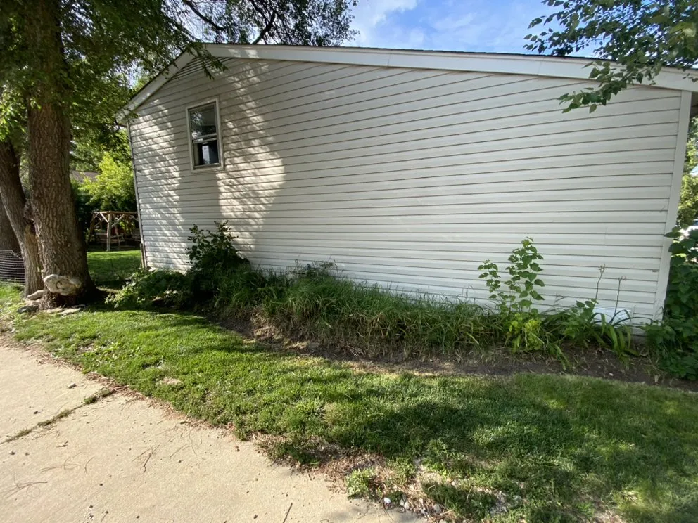 Local landscape design for beautiful yards across Algonquin, IL - Nate’s Quality Lawn Care Services