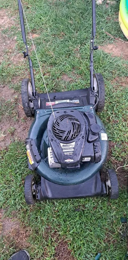 Top-rated garden landscaping for beautiful yards across Hannibal, MO - Nate's Small Engine and Lawncare