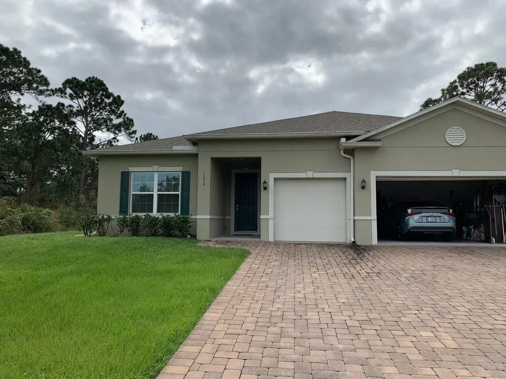 Trusted landscaping services with custom design across Vero Beach, FL - NatEv Life