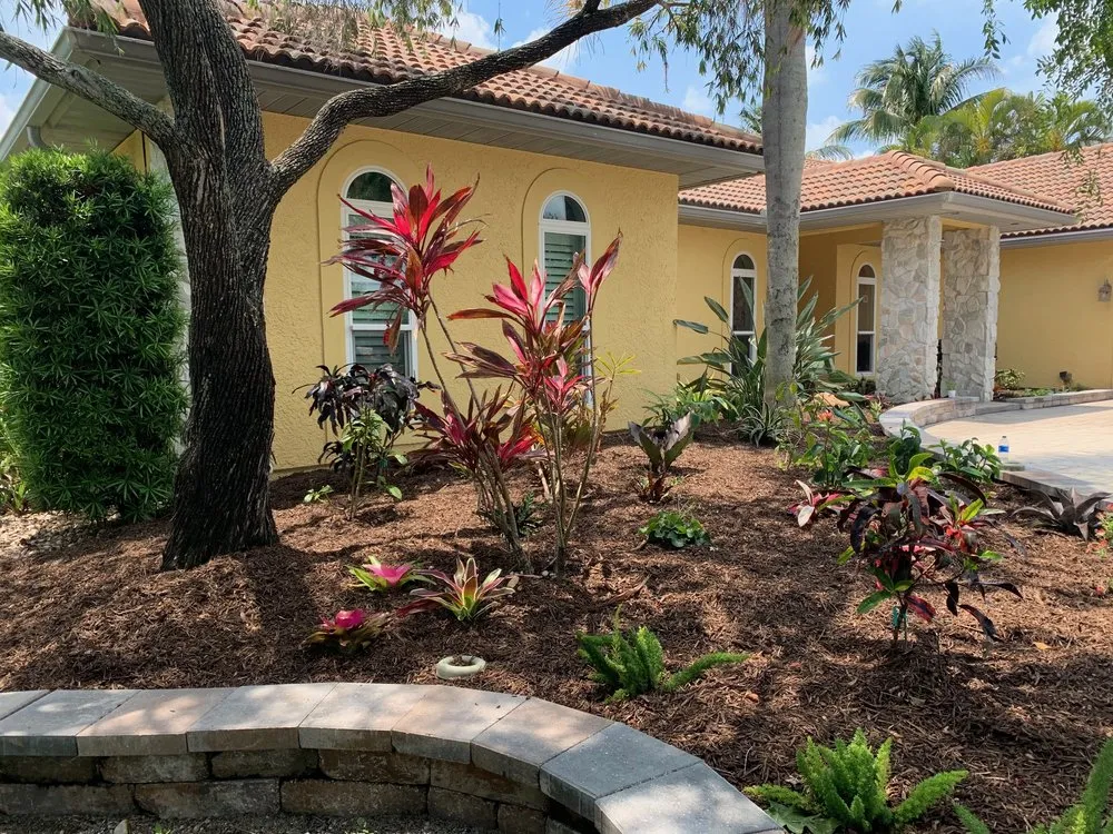 Trusted lawn care service in Vero Beach, FL - NatEv Life