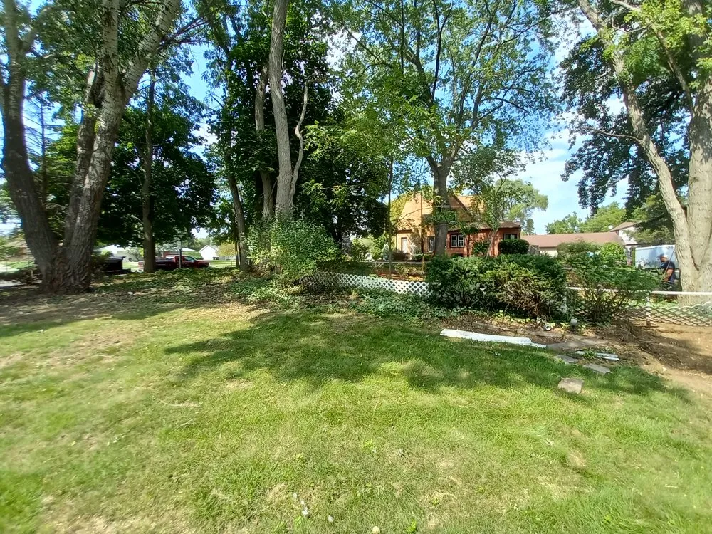 Affordable garden landscaping in Milwaukee, WI by Nathan Landscape