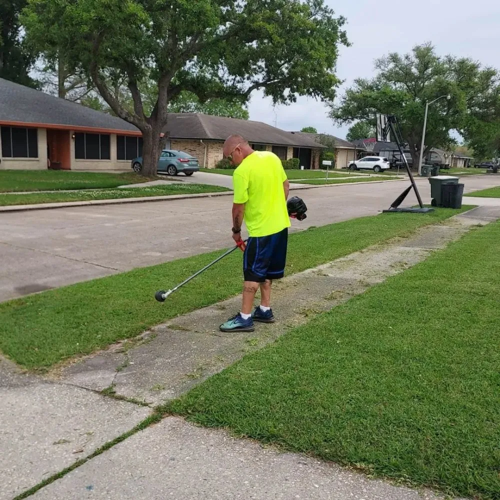 Local yard maintenance experts serving Houma, LA - Nathan's Jack Of All Trades