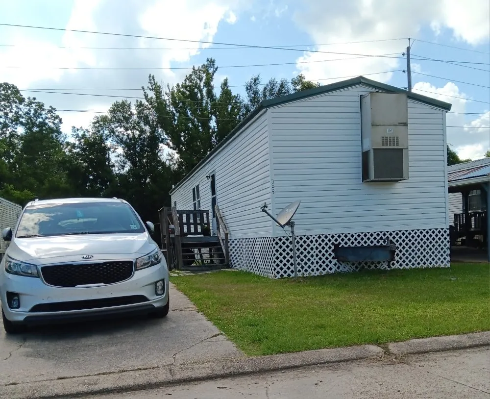 Top-rated yard cleanup service in Houma, LA - Nathan's Jack Of All Trades