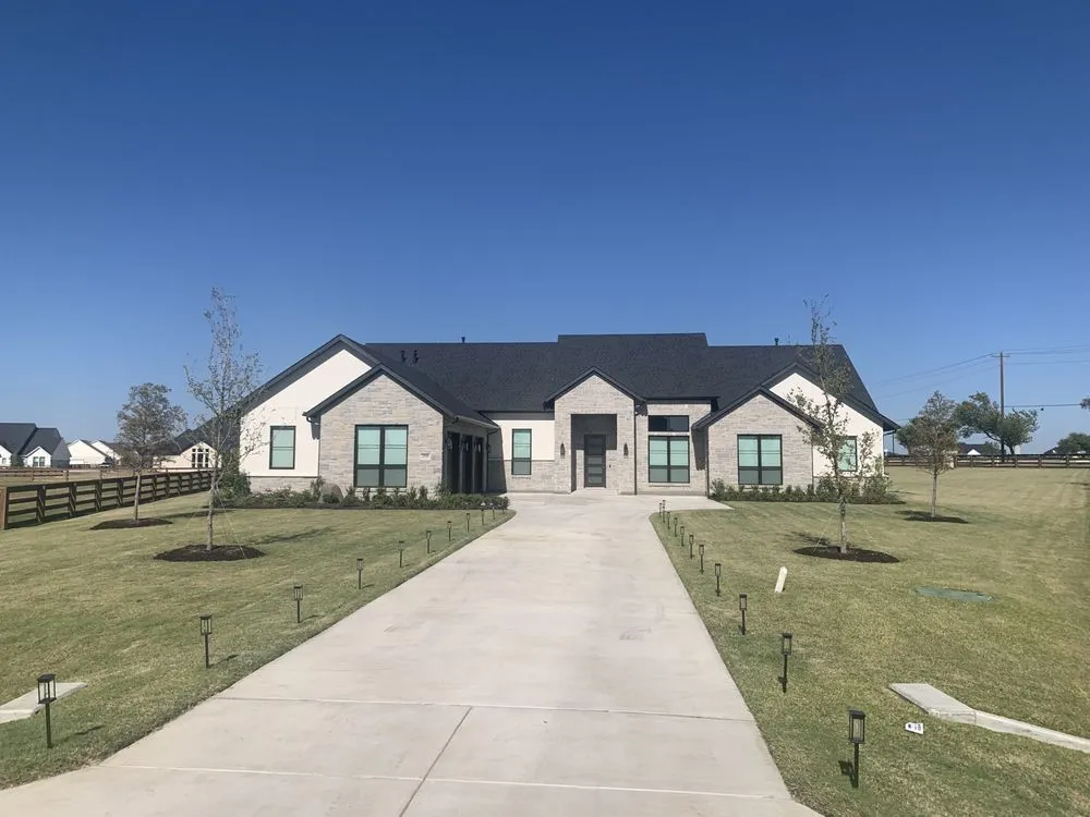 Trusted residential landscaping for residential properties in Argyle, TX by Nathan's Lawn Care