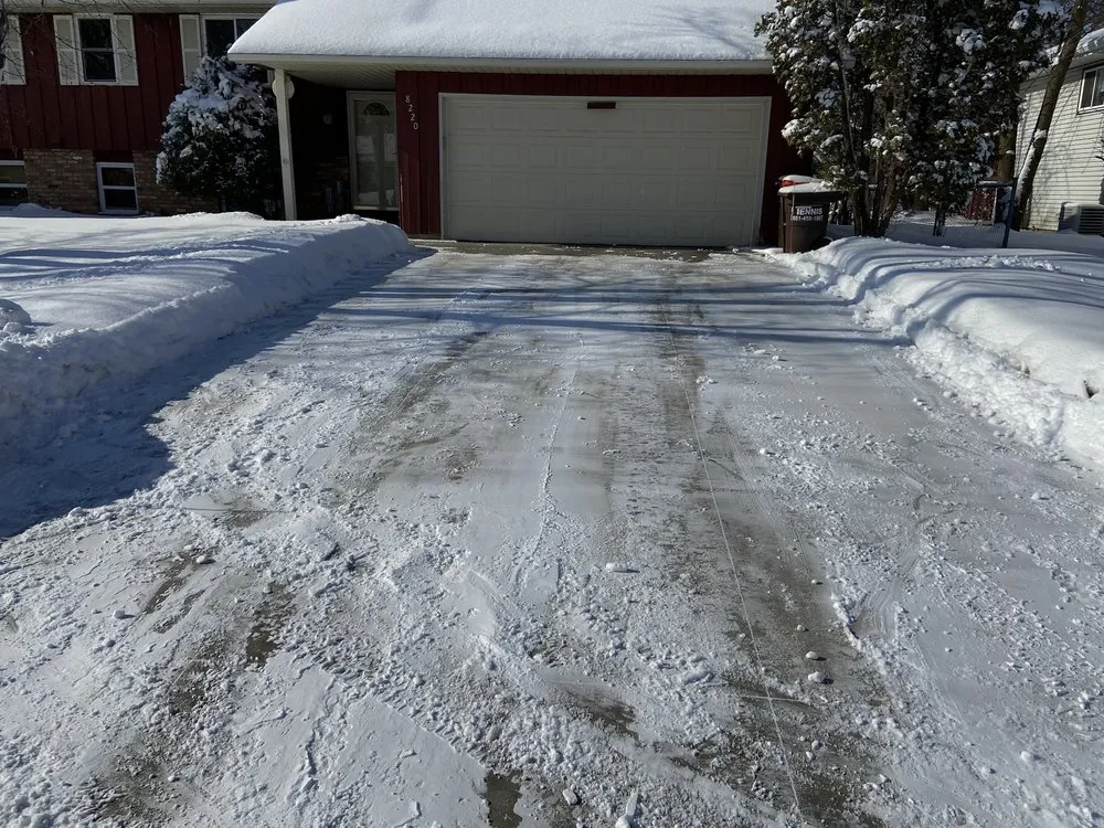 Local outdoor landscaping experts serving Cottage Grove, MN - Nathan's Lawn Care