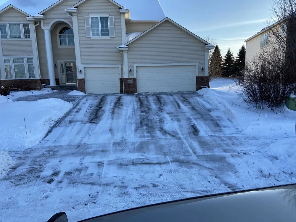 Top-rated lawn care service for year-round maintenance in Cottage Grove, MN by Nathan's Lawn Care