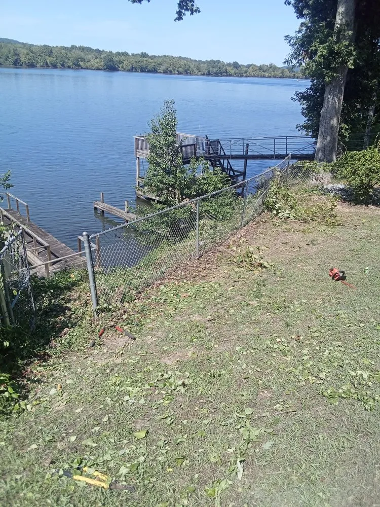 Local yard maintenance in Decatur, TN by Nathan's Lawn Service