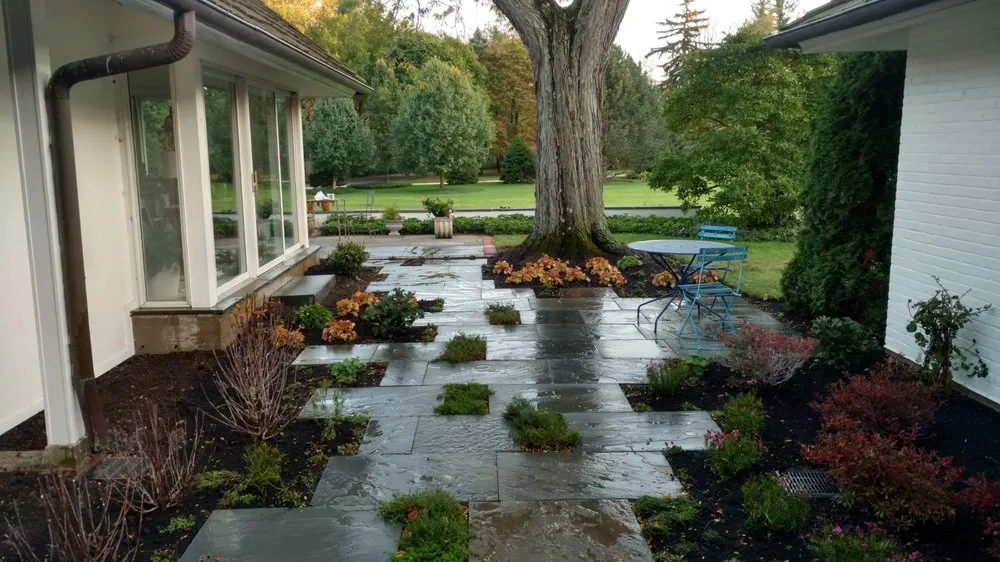 Trusted lawn mowing service in Highland Park, IL - National Brick Pavers & Stone Co.