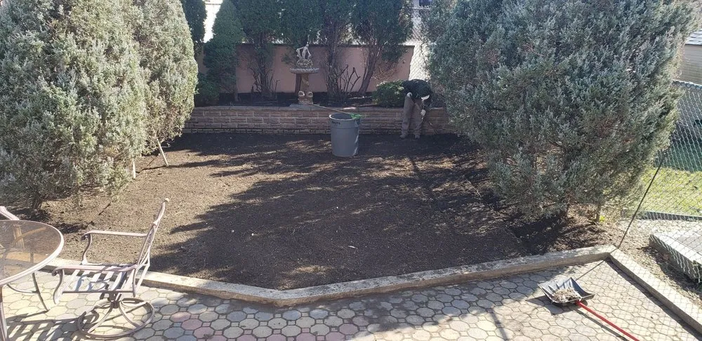 Affordable lawn care service in Fairview, NJ - National General Construction Landscaping