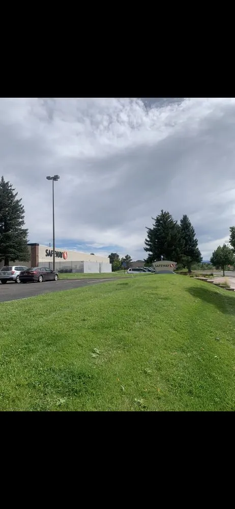 Reliable lawn mowing service in Longmont, CO - National Property Maintenance