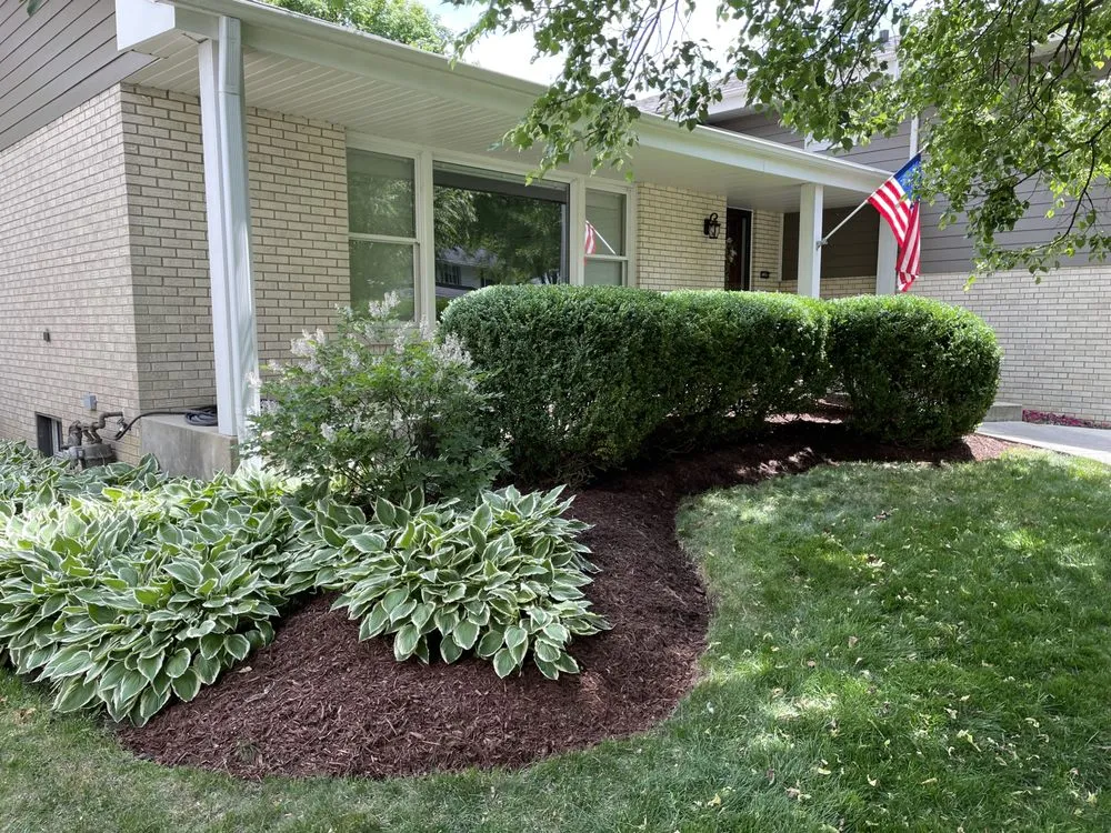 Affordable landscaping services experts serving Naperville, IL - National Yard Work