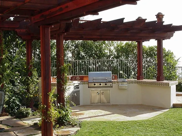 Reliable yard cleanup service for beautiful yards in Malibu, CA by Native Concepts Landscape & Design