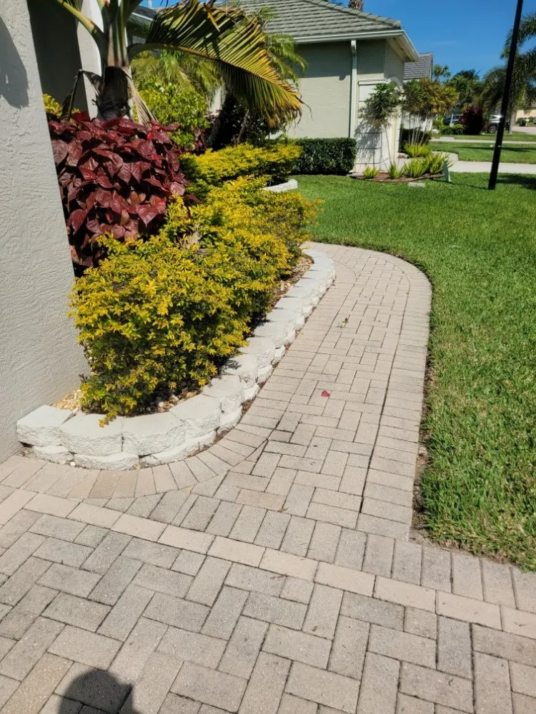 Reliable garden landscaping in port st lucie, FL - Native Control Services