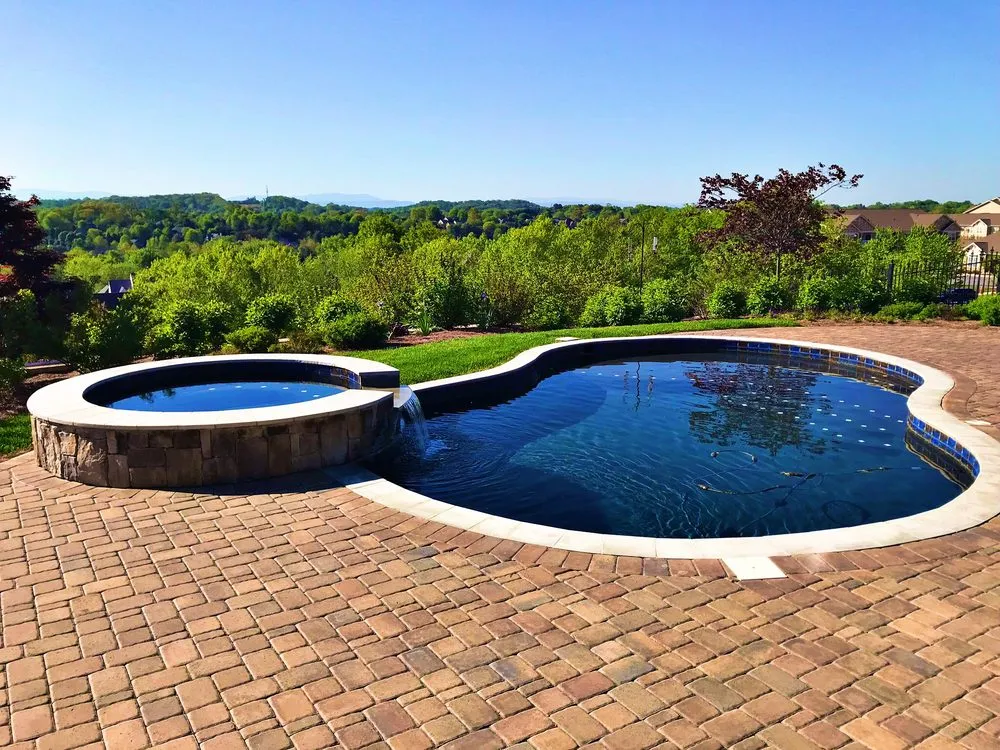 Top-rated yard maintenance in Louisville, TN - Native Design & Hardscape