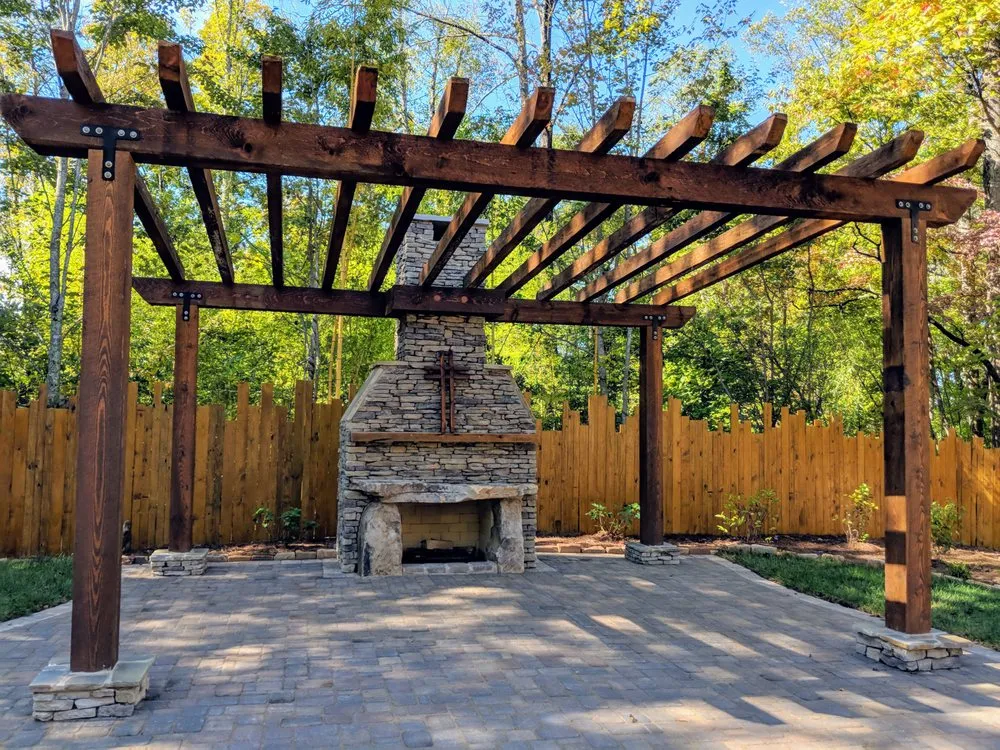 Custom outdoor landscaping for year-round maintenance in Louisville, TN by Native Design & Hardscape