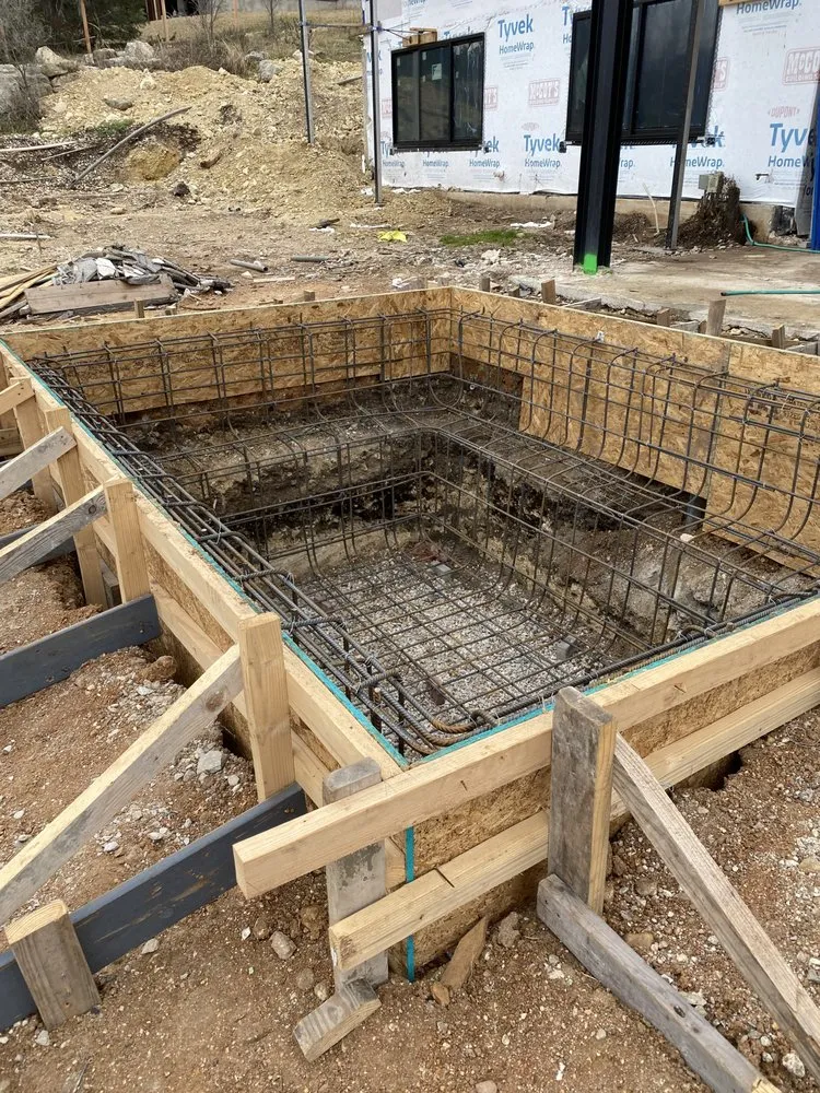 Reliable yard maintenance for residential properties across Canyon Lake, TX - Native Frontier