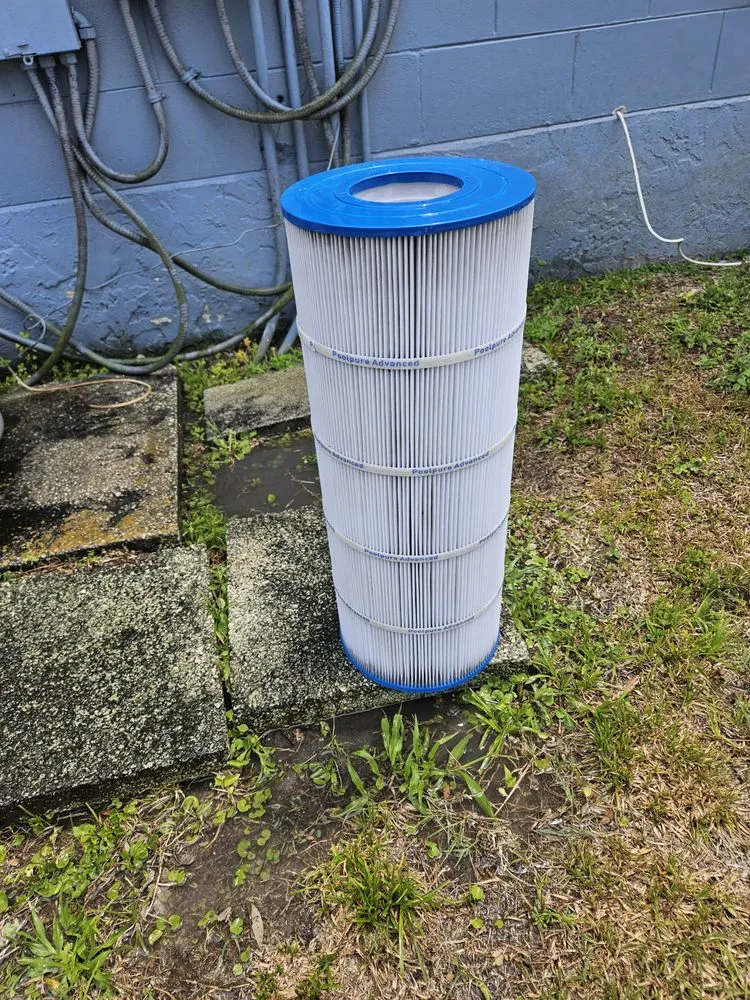 Professional lawn care service experts serving Brooksville, FL - Native Land and Pool Care