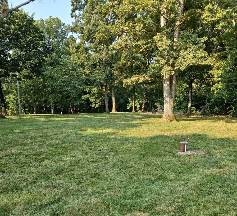 Affordable lawn care service experts serving Villa Ridge, MO - Native Lawn Care