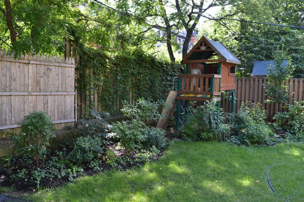 Top-rated yard cleanup service with custom design in Brooklyn, NY by Native NY Gardens
