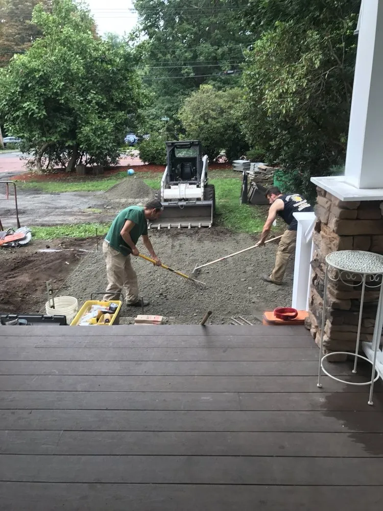 Custom yard cleanup service experts serving Englewood, NJ - Natural Art Landscaping