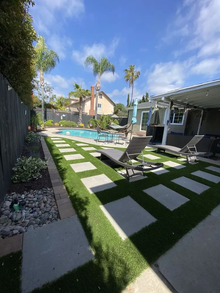 Expert yard cleanup service in San Diego, CA - Natural Aspect Gardenscape