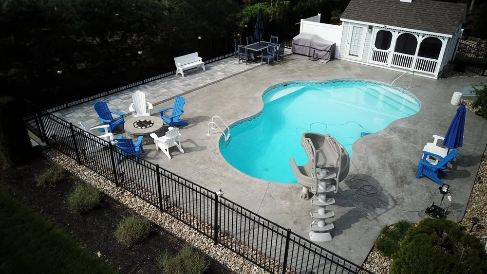 Local yard cleanup service experts serving Tolland, CT - Natural Choice Landscaping