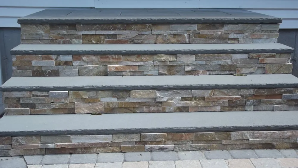 Local garden landscaping in Tolland, CT by Natural Choice Landscaping