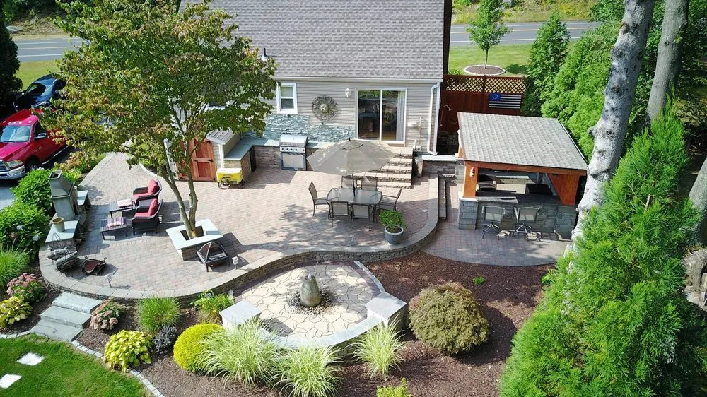 Local landscaping services in Tolland, CT - Natural Choice Landscaping