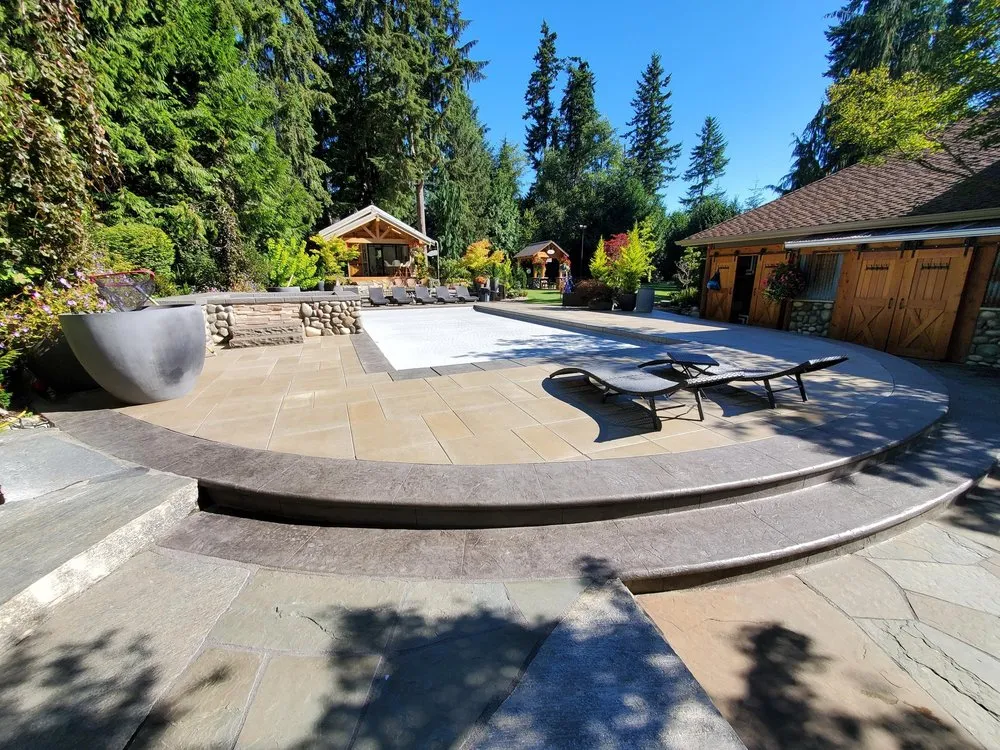 Professional yard cleanup service for beautiful yards across Snohomish, WA - Natural Concept Landscape