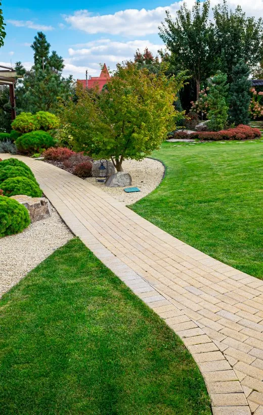 Top-rated lawn care service in Vienna, MD - Natural Concepts Landscaping And Fencing