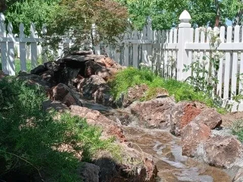 Professional residential landscaping experts serving Stockton, CA - Natural Creations