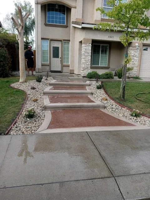 Local landscape installation in Stockton, CA by Natural Creations
