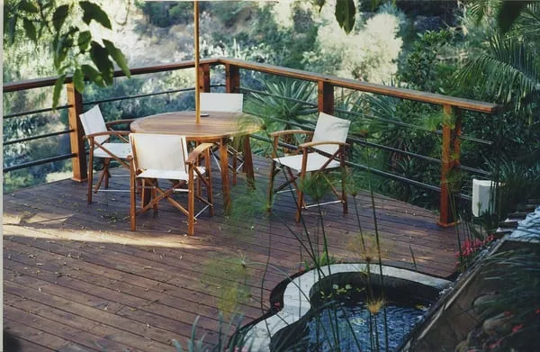 Natural Design By Paul Whitaker Logo