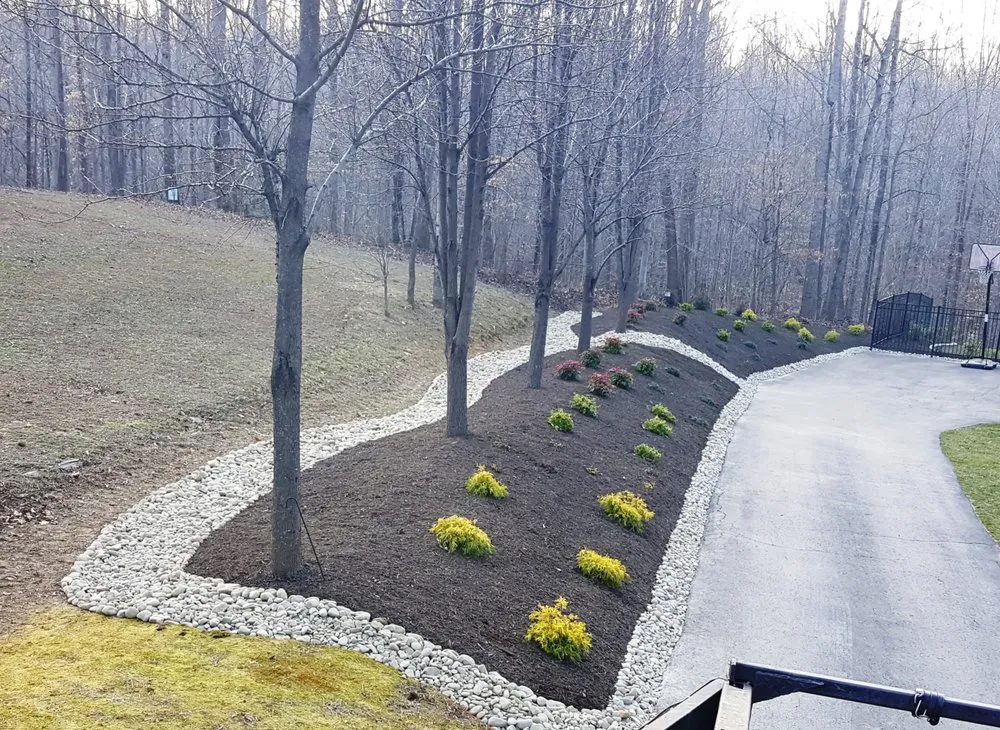 Expert lawn mowing service in Mechanicsville, MD - Natural Elements