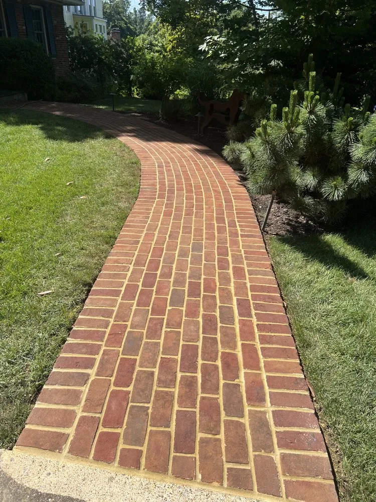 Top-rated residential landscaping in Alexandria, VA - Natural Green Landscape