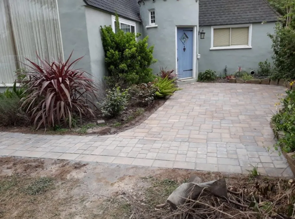 Reliable outdoor landscaping for homes in Sacramento, CA by Natural Green Leaf