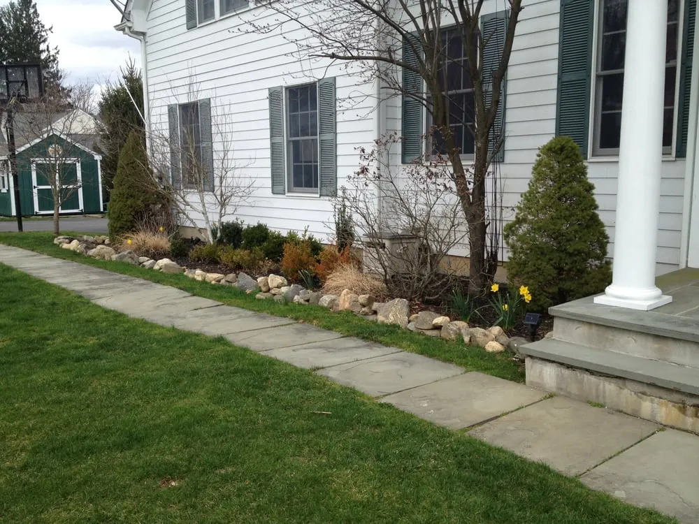 Professional yard maintenance in Yorktown Heights, NY - Natural Greenscapes