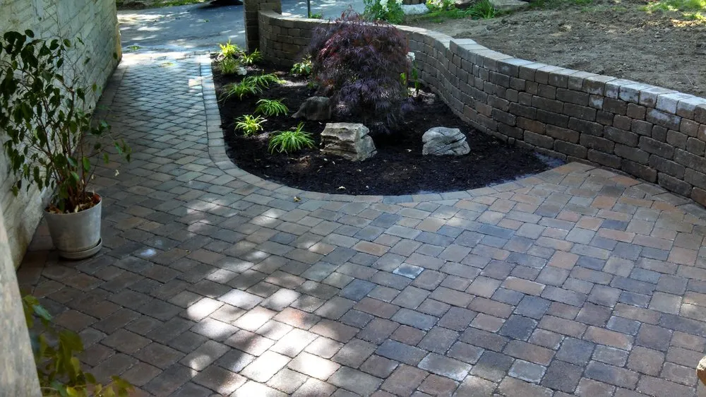 Expert yard cleanup service in Palatine, IL - Natural Innovations Landscaping