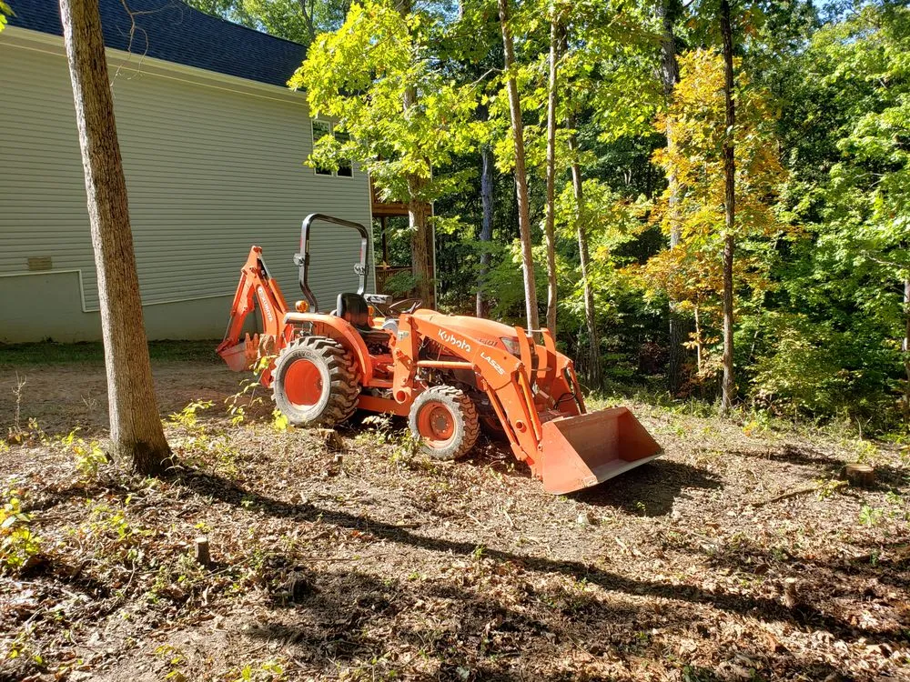Local yard cleanup service for beautiful yards in Bentonville, AR by Natural Landscapes & Designs