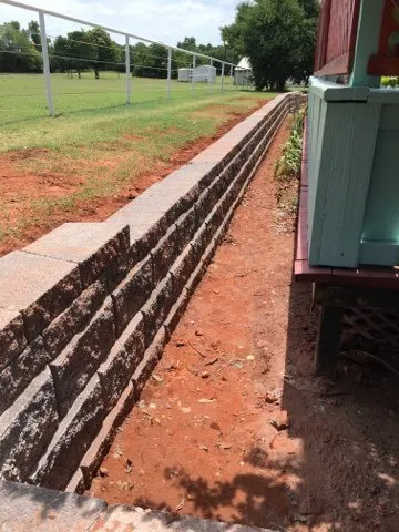 Custom landscaping services in Edmond, OK - Natural Landscaping