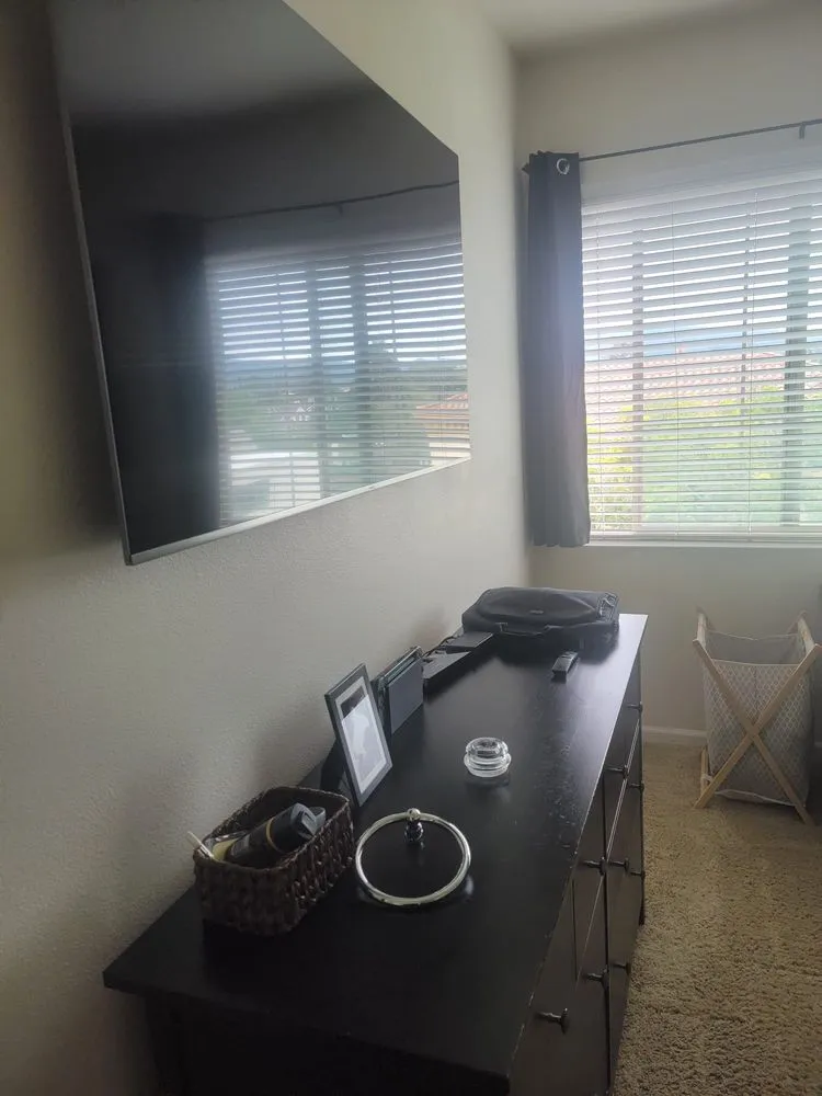 Affordable yard maintenance with custom design in Hutto, TX by Natural Landscaping