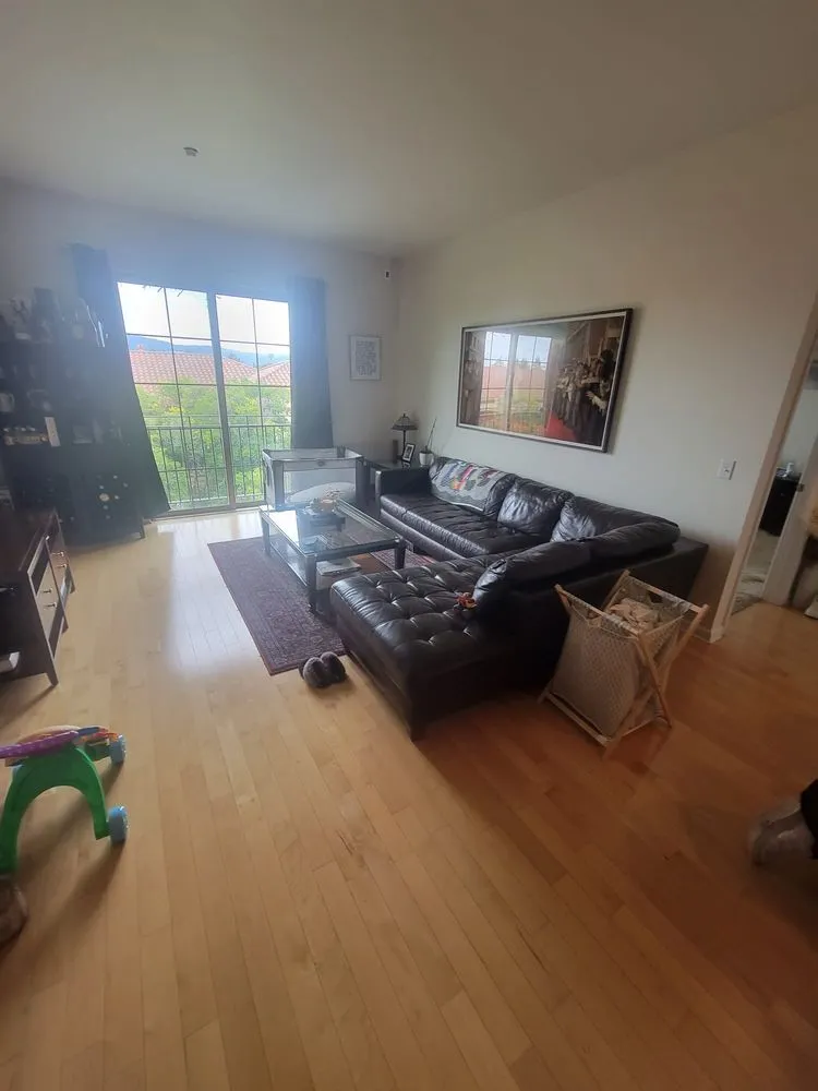 Reliable residential landscaping experts serving Hutto, TX - Natural Landscaping